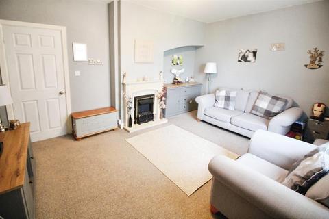 3 bedroom semi-detached house for sale, Highfield Villas, Leeds LS25