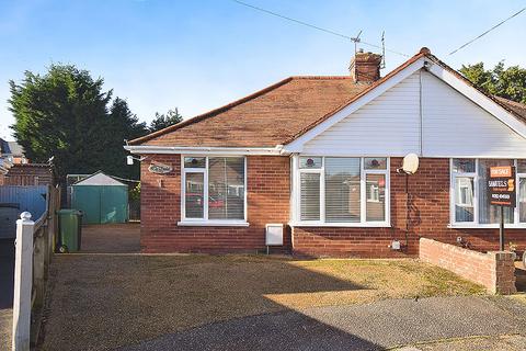 2 bedroom semi-detached bungalow for sale, Woolsery Grove, Whipton, Exeter, EX4