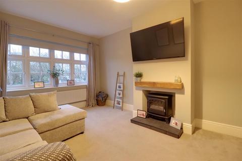 3 bedroom semi-detached house for sale, Sweet Field Close, Crewe