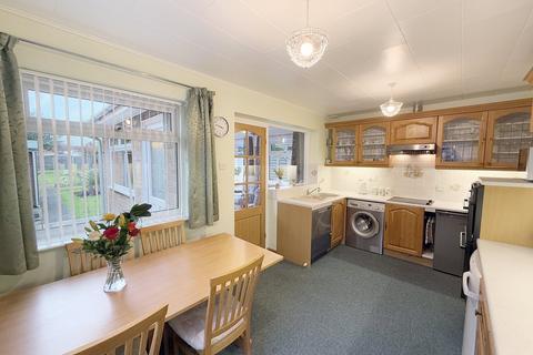 3 bedroom semi-detached bungalow for sale, Alberta Close, Ipswich IP5