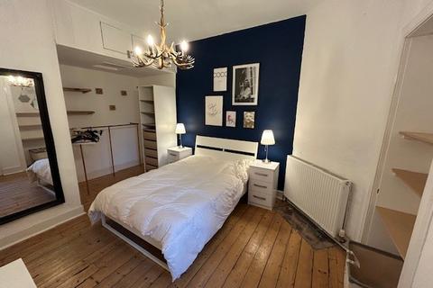 undefined, Angle Park Terrace, Slateford, Edinburgh, EH11
