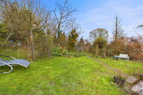 4 bedroom detached bungalow for sale, Whyteleafe Hill, Whyteleafe CR3