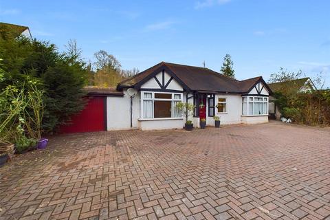 4 bedroom detached bungalow for sale, Whyteleafe Hill, Whyteleafe CR3