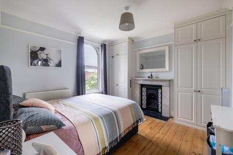 60 Chelsham Road, South Croydon, CR2 6HY