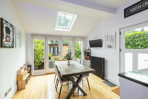 60 Chelsham Road, South Croydon, CR2 6HY