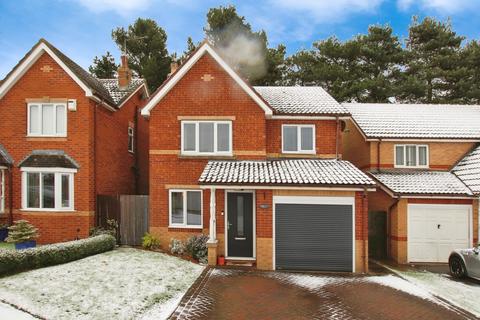 3 bedroom detached house for sale, Southfield Close, Driffield YO25