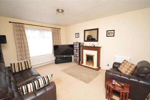 2 bedroom terraced house for sale, Highlands Walk, Leeds