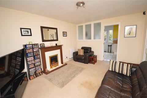 2 bedroom terraced house for sale, Highlands Walk, Leeds