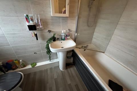 201 Bexley Road, Erith, DA8 3EU