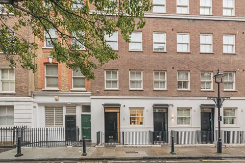 2 bedroom flat for sale, Gosfield Street, London, W1W