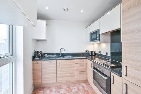 2 bedroom flat for sale, Lanacre Avenue, Edgware, London, NW9