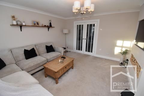 3 bedroom semi-detached house for sale, Vallantine Crescent, Uddingston