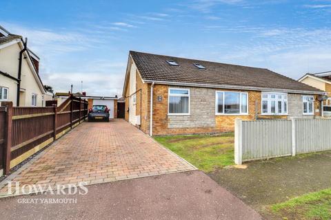 2 bedroom semi-detached bungalow for sale, Marine Drive, Caister-on-Sea