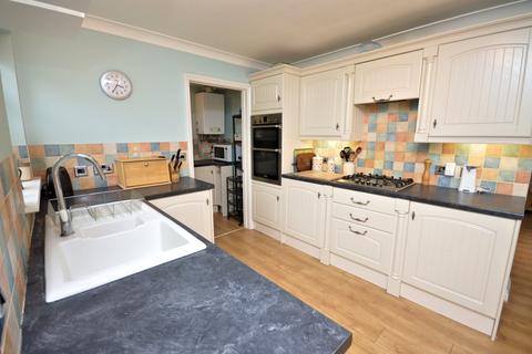 3 bedroom detached house to rent, High Street, Shipdham, IP25