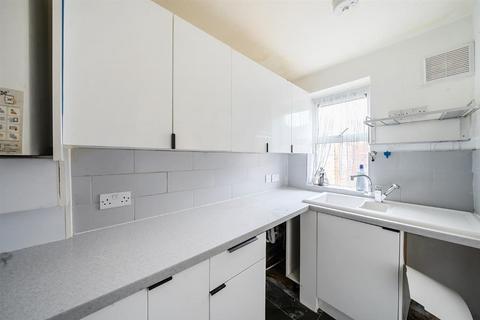 1 bedroom bungalow for sale, Blakeney Road, Stevenage SG1