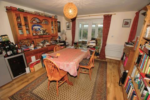 48 High Ridge, Hythe, CT21 5TF