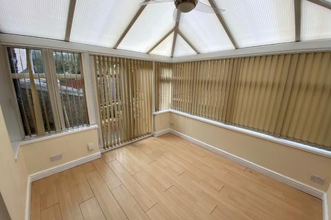 3 bedroom semi-detached house for sale, St. Annes Terrace, Baildon, Shipley, West Yorkshire, UK, BD17