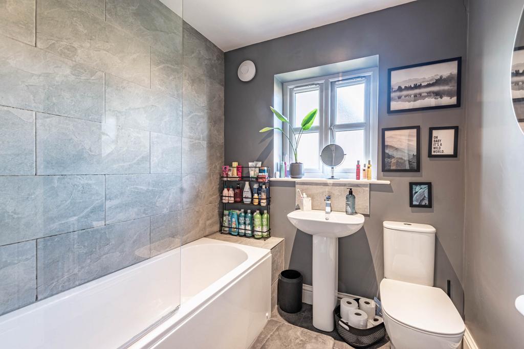Bathroom1