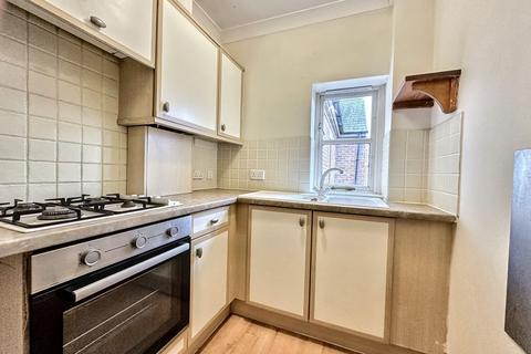 2 bedroom flat for sale, Bridport