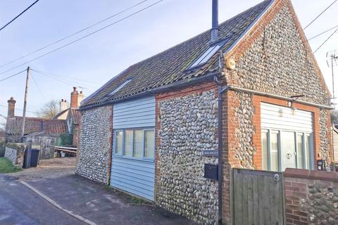 2 bedroom barn conversion for sale, The Street, Sustead, Norwich