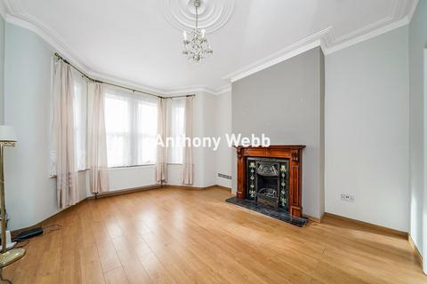 3 bedroom terraced house for sale, Park Avenue, Palmers Green, N13