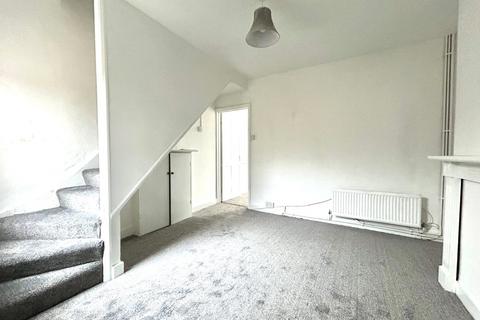 2 bedroom terraced house to rent, Pell Street, Reading, Berkshire, RG1