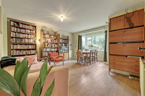 15 Crescent Road, Chingford, London, E4 6AT