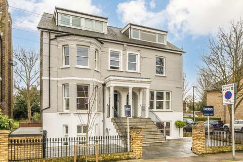 2 bedroom flat for sale, Amyand Park Road, Twickenham TW1