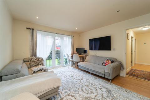 2 bedroom flat for sale, Holden Avenue, Whalley Range