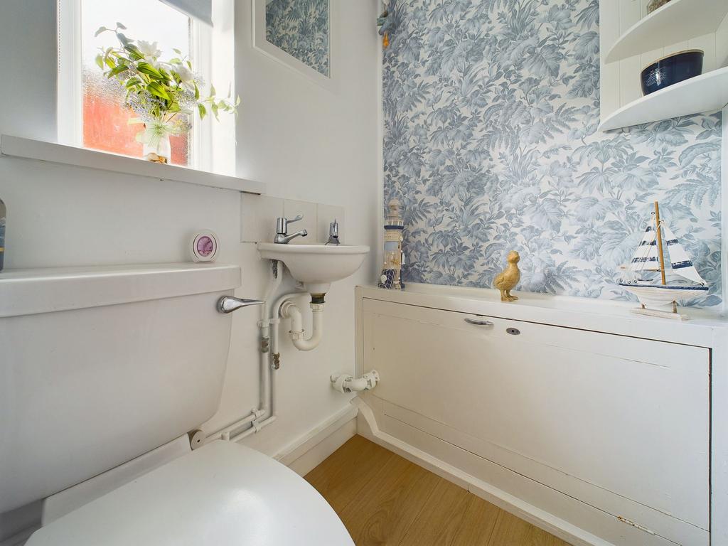 Ground Floor Wc