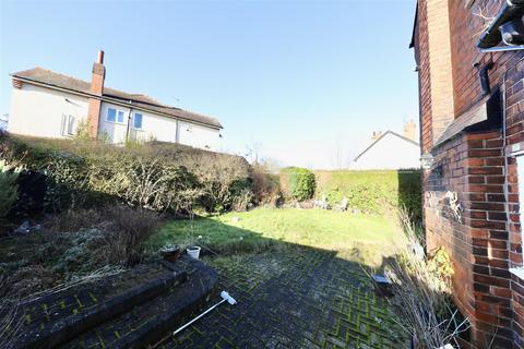 3 bedroom semi-detached house for sale, Barrow Lane, Hessle