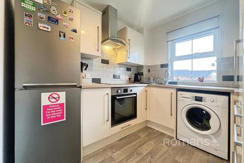 2 bedroom apartment for sale, Bell Chase, Aldershot, Hampshire