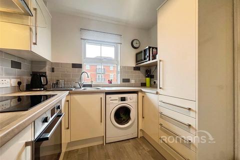 2 bedroom apartment for sale, Bell Chase, Aldershot, Hampshire