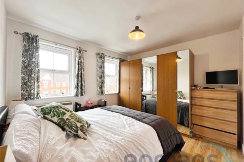 2 bedroom apartment for sale, Bell Chase, Aldershot, Hampshire