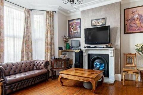 7 bedroom end of terrace house for sale, Beatty Road, Stoke Newington N16