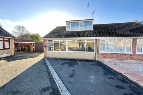 2 bedroom semi-detached bungalow for sale, Lynbrook Close, Dudley DY2