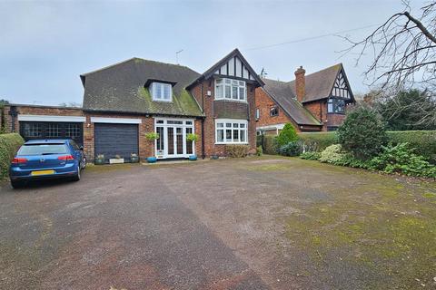 4 bedroom detached house for sale, Grantham Road, Radcliffe-On-Trent - Hillington