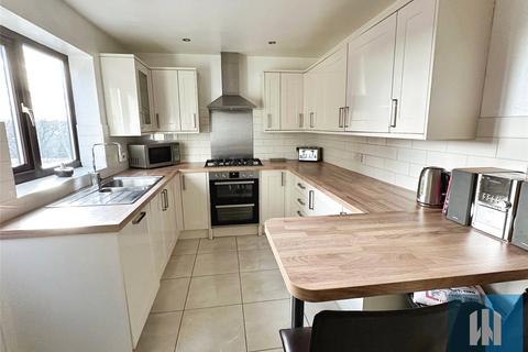 3 bedroom detached house for sale, Heaton Gardens, Huddersfield, HD1