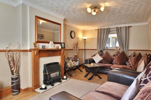 3 bedroom house for sale, Sycamore Road, Tewkesbury