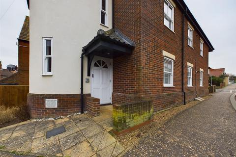 Canada Road, Cromer