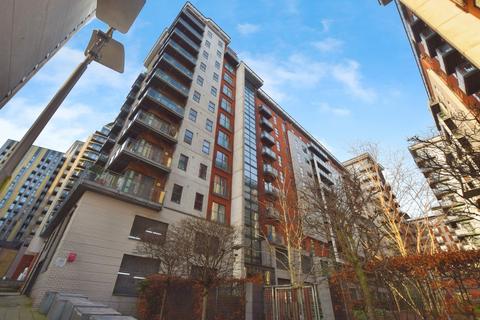 2 bedroom flat for sale, Barton Place, 3 Hornbeam Way, Green Quarter, Manchester, M4