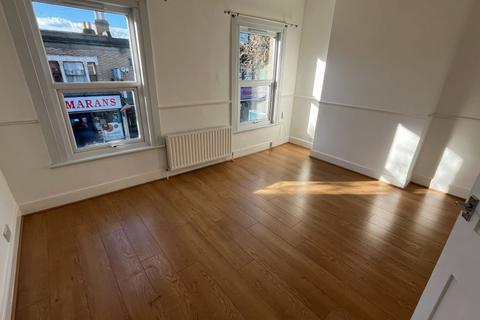 1 bedroom flat for sale, Hoe Street, Walthamstow E17