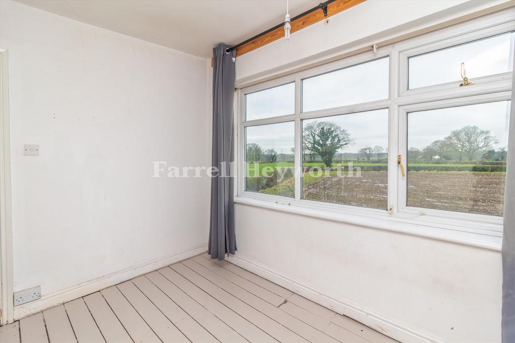 Rear First Floor Bed