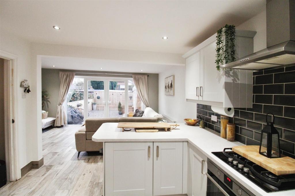Fitted Kitchen