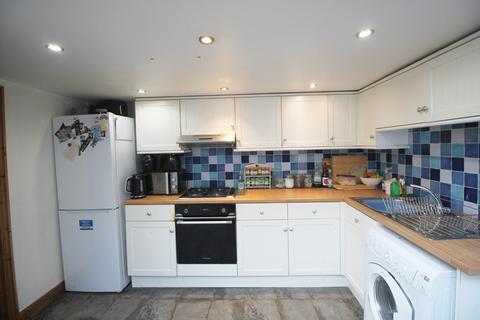 2 bedroom terraced house for sale, Victoria Road, Netley Abbey, Southampton