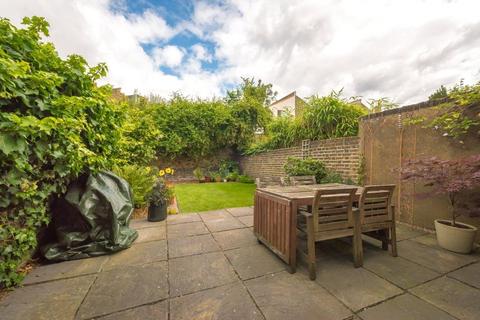 160a Bathurst Gardens, London, NW10 5HX