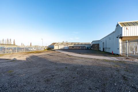 Workshop & retail space for sale, Boardsides, Wyberton Fen PE21