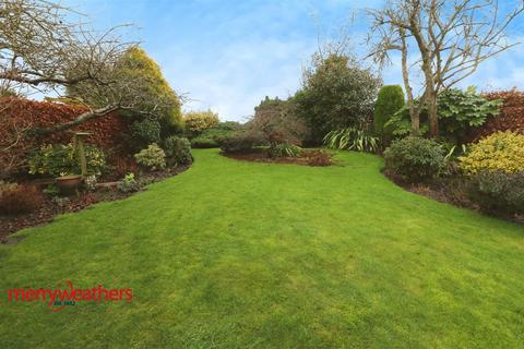 3 bedroom bungalow for sale, The Meadows, Todwick, Sheffield