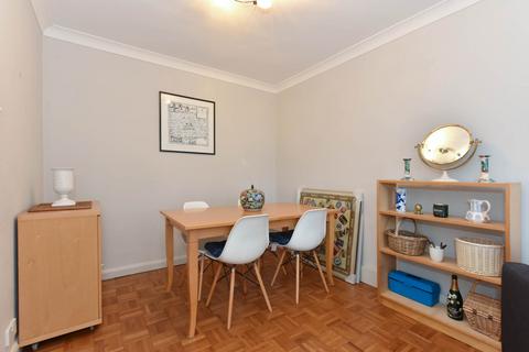 2 bedroom apartment for sale, St Peters Way, London