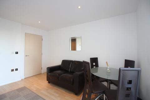 1 bedroom flat to rent, Western Gateway, Royal Docks, London, E16